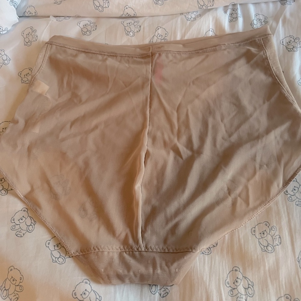 Shape wear panties - Picture 2 of 4